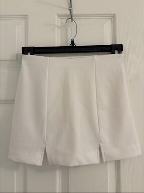 White skort